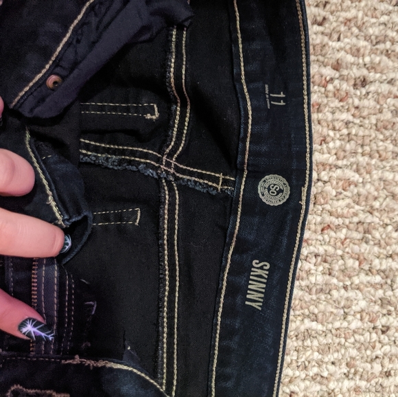 Worn Once Size 11 Skinny Jeans - Picture 3 of 3